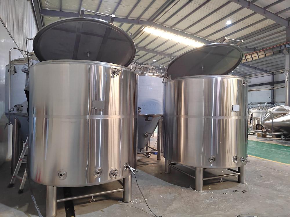 <b>7BBL Open fermenting equipmen</b>